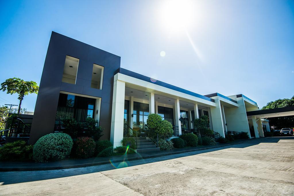 Ariana Hotel Dipolog