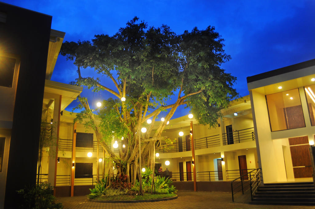 Ariana Hotel Dipolog